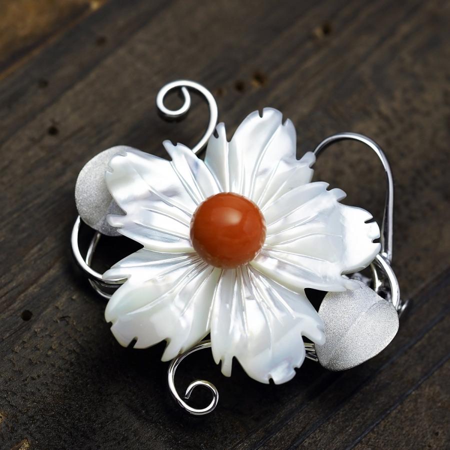 シルバー925 赤珊瑚 白蝶貝コンビ フラワー ブローチ ペンダント兼用 ホワイト 大ぶり 花 かわいい シェル アンティーク Br Uctl パール 珊瑚ジュエリー K Jewel 通販 Yahoo ショッピング