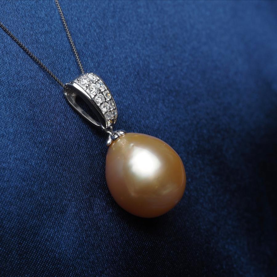 K18WG 南洋真珠 ナチュラルゴールド ペンダントトップ 14mm up 白蝶パール 18金ホワイトゴールド シンプル 大珠 ドロップ 大ぶり 大きめ ギフト 普段使い 日本製の画像