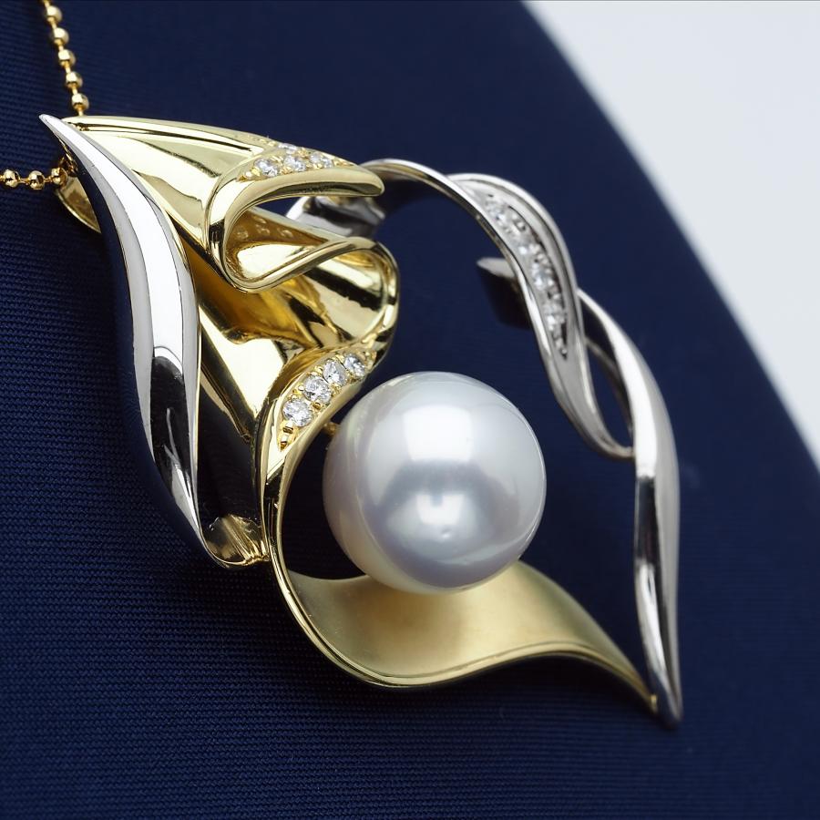 ら*ん様 真珠とリボンデザインのペンダントトップ k18ドロップ真珠ペンダント