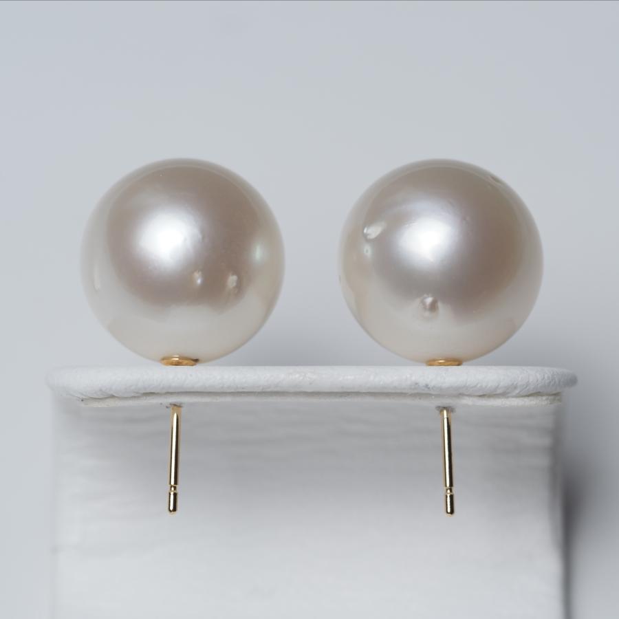 南洋真珠 ピアス 特大13.5mm up シルバー系ホワイト イヤリングにも