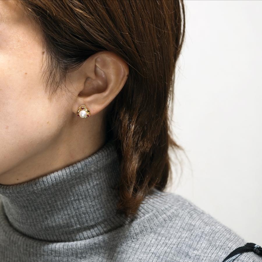 K18 アコヤ本真珠 ルビー付き ピアス あこやパール 18金イエロー 