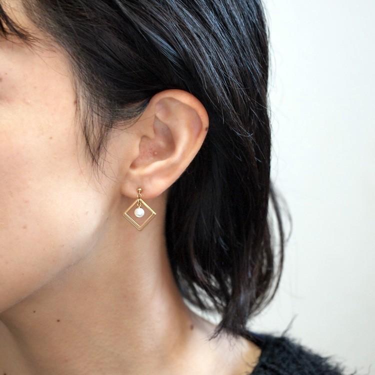 ☆照り抜群！あこやベビー真珠3mmと4mm k18金イエローゴールドピアス ！ K18 アコヤ本真珠ベビーパール レイヤー ピアス 全4デザイン 18