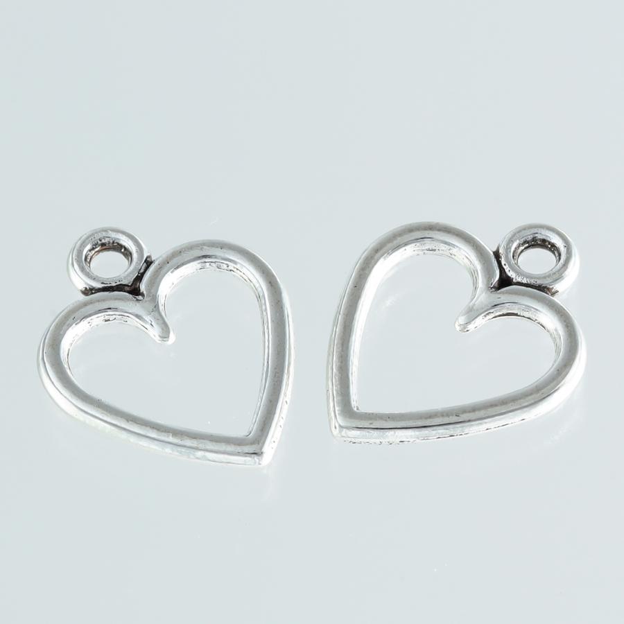 美品☆agete ハート型シルバーチャーム シルバーハートチャーム／10月中旬発送予定｜ネックレスチャーム