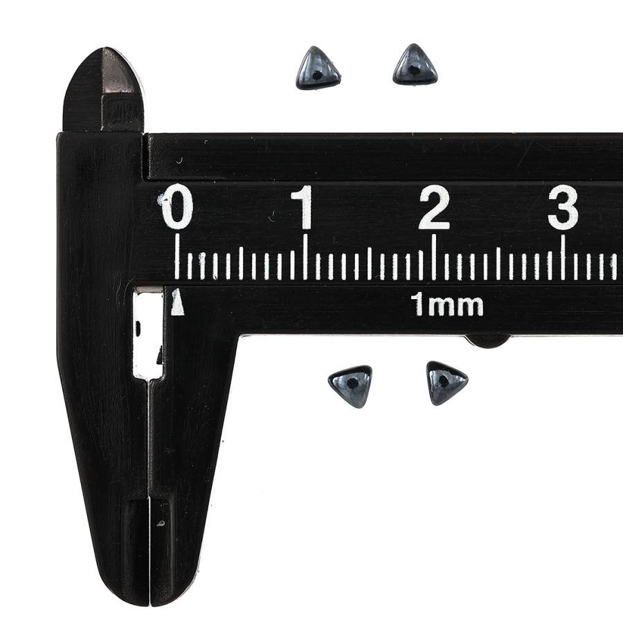 ネイルパーツ 三角 黒 4mm 1000個 セラミック製 3D デコ ネイル