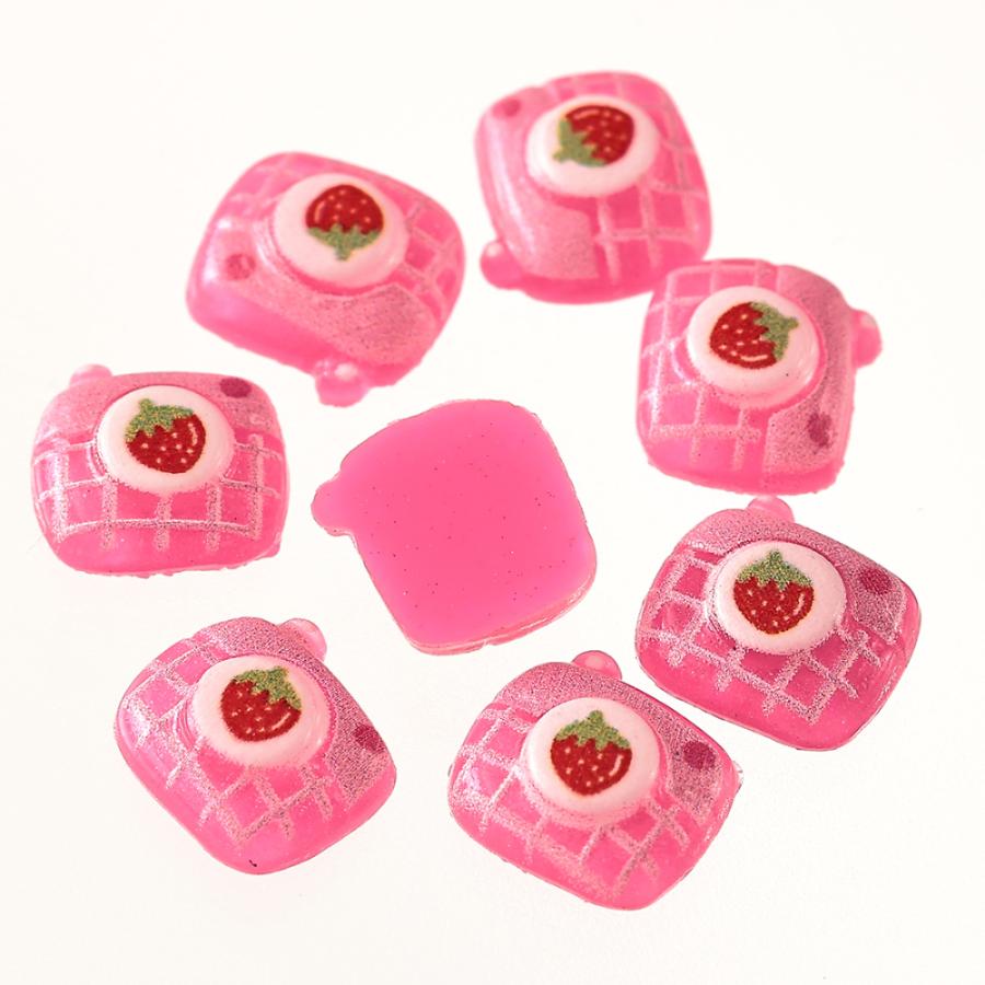 デコパーツ いちご カメラ 9mm ピンク 250個 立体 ぷっくり ネイル
