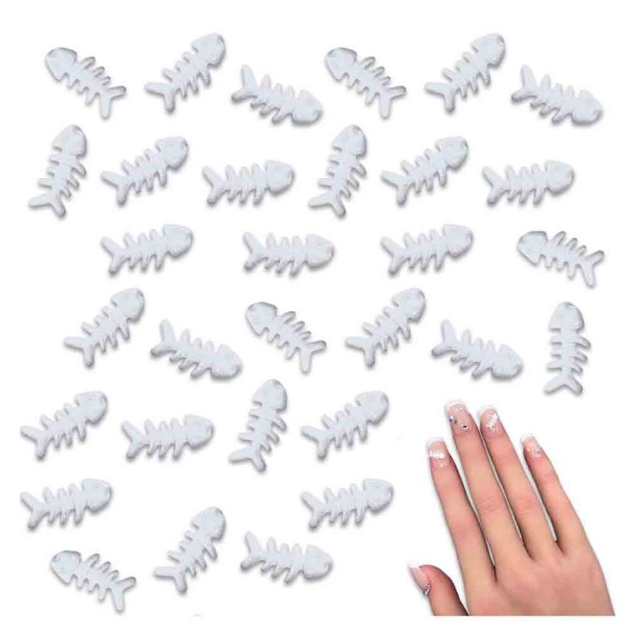 ネイルパーツ 海 ホワイト 9mm 魚 骨 光沢 50個 マリン 魚の骨