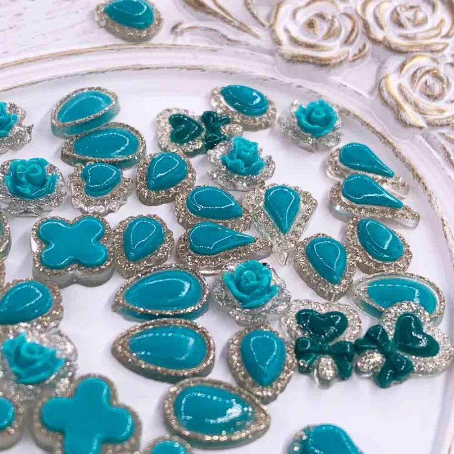 ネイルパーツ ハート 花 ミックス 青 8ー12mm 雫 混形 蓄光 50個