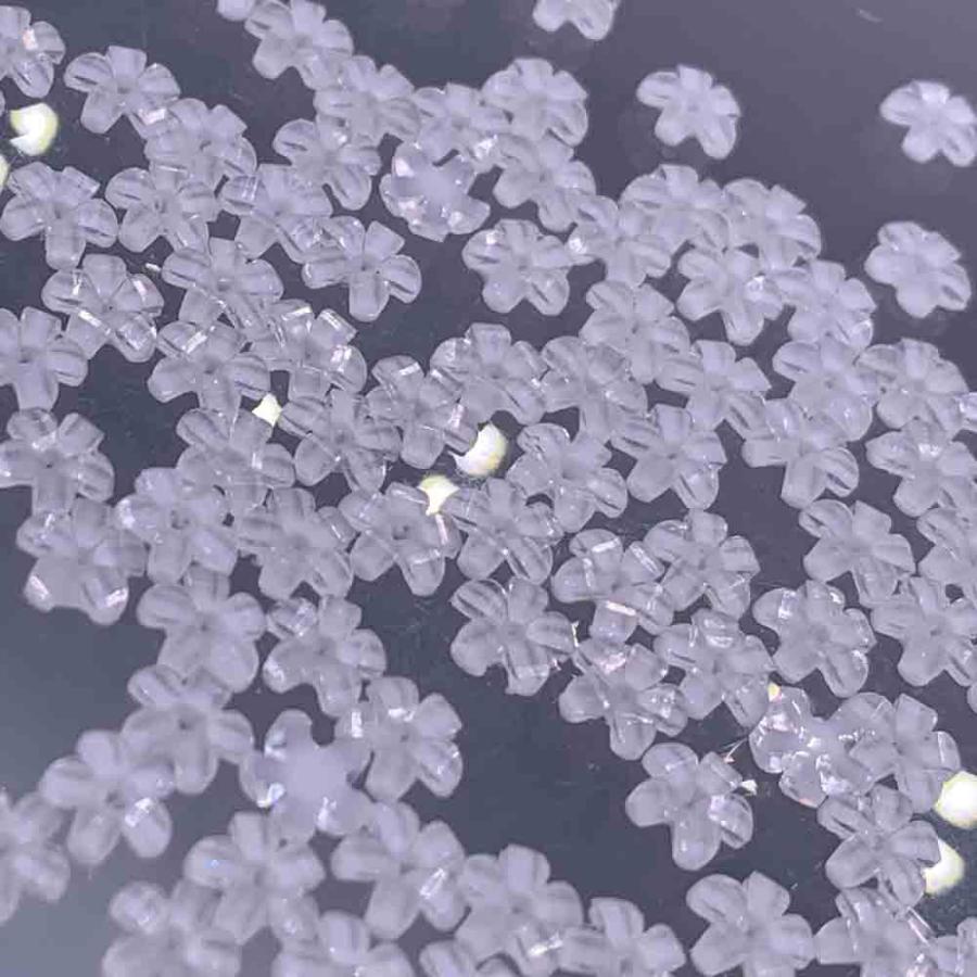 ネイルパーツ 花 ホワイト 5mm 小さめ 100個 フラワー 白 お花 3D
