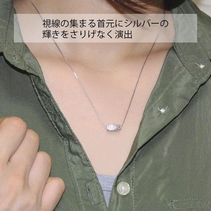 新品未使用　シルバー色 花モチーフ ネックレス man0086-az40-sv.jpg