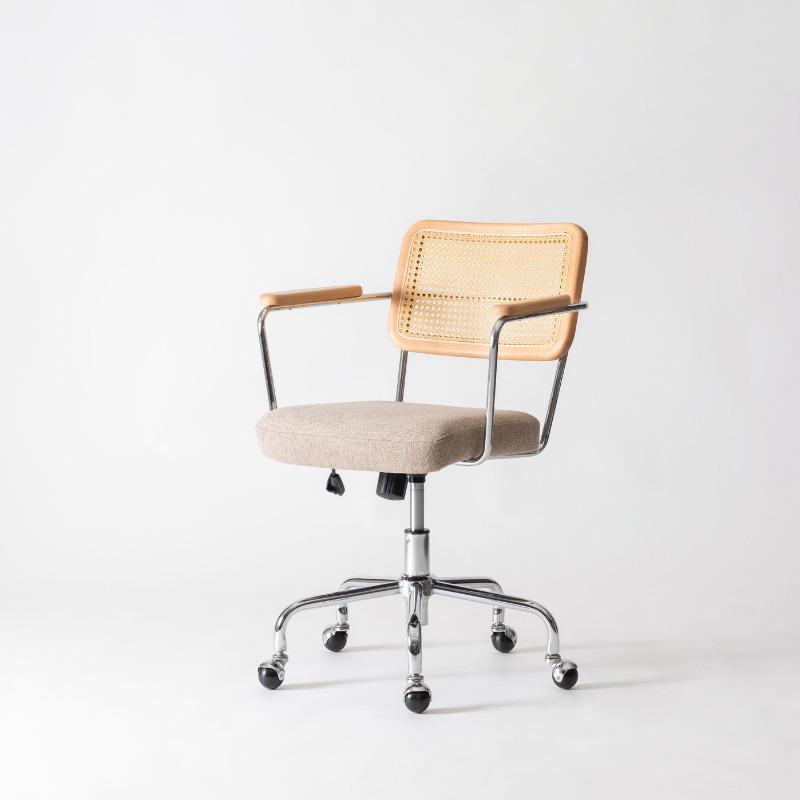 【9／30迄値下げ中！】ラタンチェア　韓国風 河口家具製作所 デスクチェア オフィスチェア ワークチェア 回転チェア