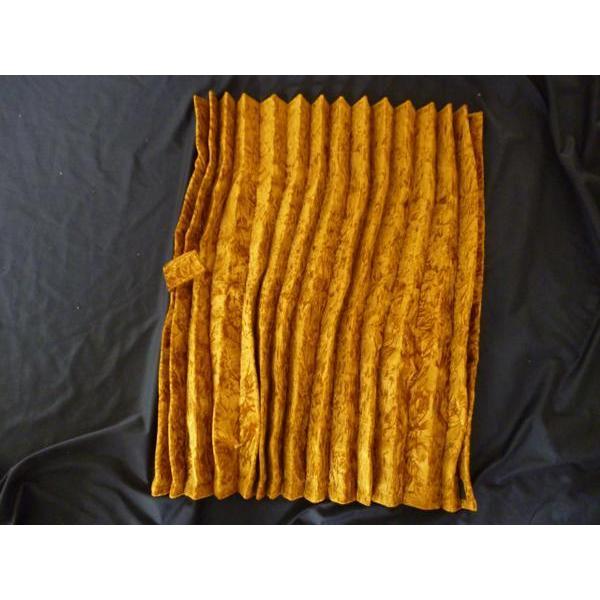 チンチラZEROベットリア・サイドカーテン ゴールド : クラクション