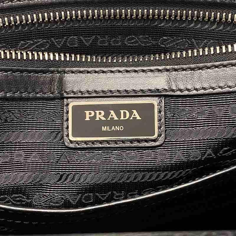 PRADA（プラダ） 【美品】 | 2VZ040 オールレザー バックパック