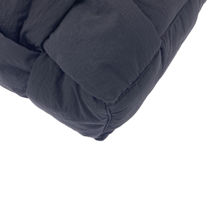 BOTTEGA VENETA（ボッテガ・ヴェネタ） 【美品】 | Padded Quilted