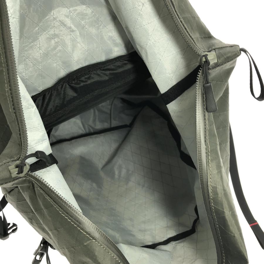 U.L. HIKE & BACKPACKING / 山と道 | THREE MESH メッシュ バック