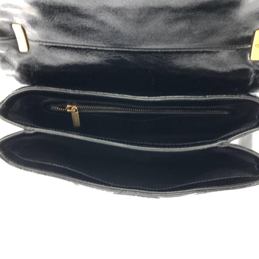 【美品】トッズ（TOD'S）Tタイムレス キルティングショルダーバッグ 保存袋付 TOD'S（トッズ） タイムレス キルティング ショルダーバッグ : KLD