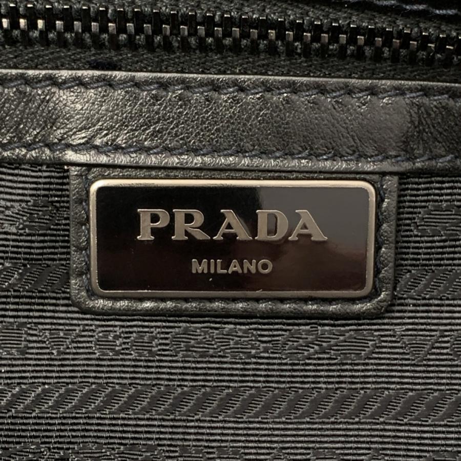 PRADA（プラダ） レザー 型押しロゴ フラップ ショルダーバッグ / 総