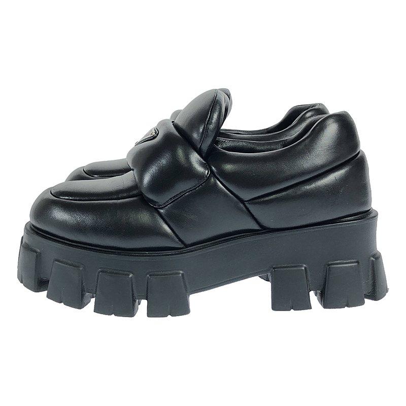 プラダPRADA レザースニーカー ロゴプレート 箱ありパデッド