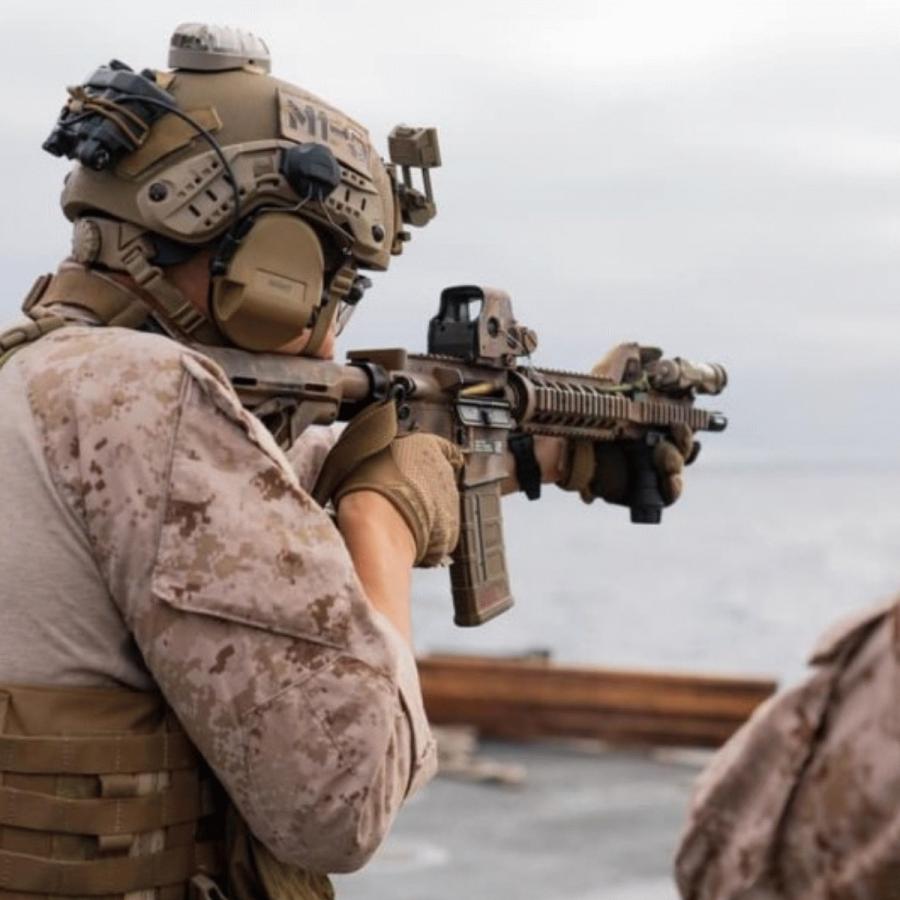 【メール便】 EOTECH イオテック ホロサイト EXPS3-0 TAN タン ドットサイト 実物 【JSB1697257228】(60359円)