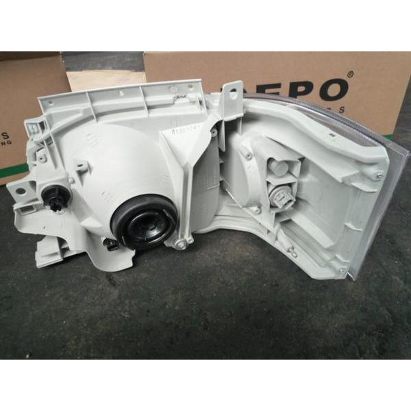 【ヘッドライト左右】200系ハイエース純正 新車外し品】トヨタ 200系 ハイエース 純正 ハロゲン ヘッド