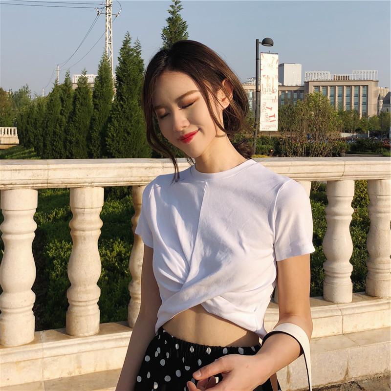 へそ出し トップス 韓国 ショート丈 Tシャツ 半袖 シンプル フロント
