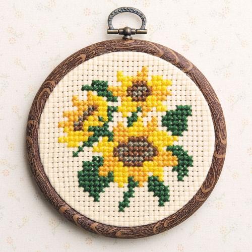 オリムパス クロスステッチ刺しゅうキット プチフープ ヒマワリ フープ付 刺繍キット S7330 けいとのコーダ 通販 Yahoo ショッピング
