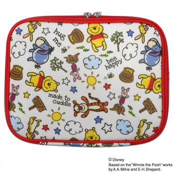 今日の超目玉 おむつ トイレ用品 Disney ディズニー 消臭タグ付 おむつポーチ くまのプーさん Dop 2502k Www Threeriversofs Com