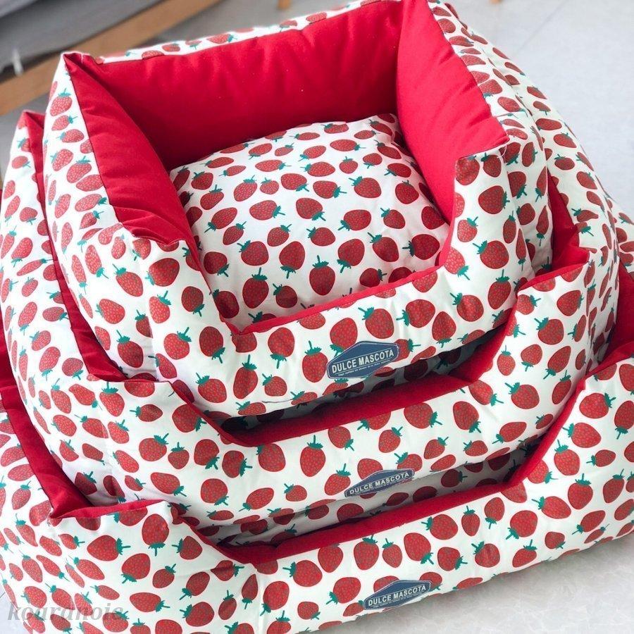 爆買い送料無料 犬 ベッド 犬用品 ペットベッド 可愛い 猫用 クッション 苺 寝具 野いちご ふわでか S M L East Wind Jp