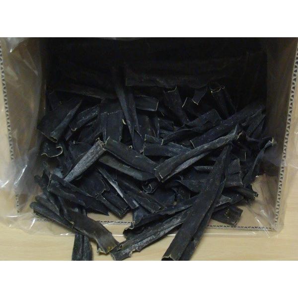 北海道産 だし昆布 真昆布 2kg (^ ^) 北海道函館産 真昆布（150g）【道
