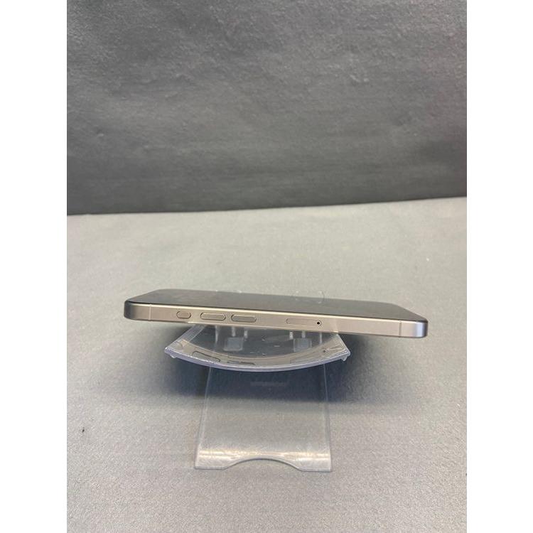 Apple 超美品 Appleストア版 SIMフリー iPhone15 Pro 256GB ナチュラル