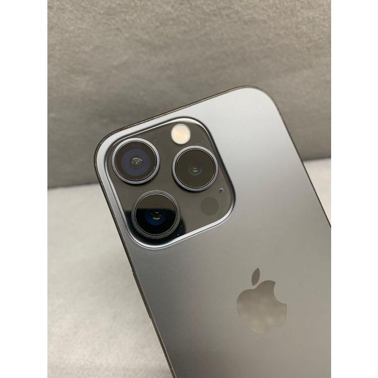 Apple 美品 国内版 SIMフリー iPhone15 Pro 128GB ブラックチタニウム
