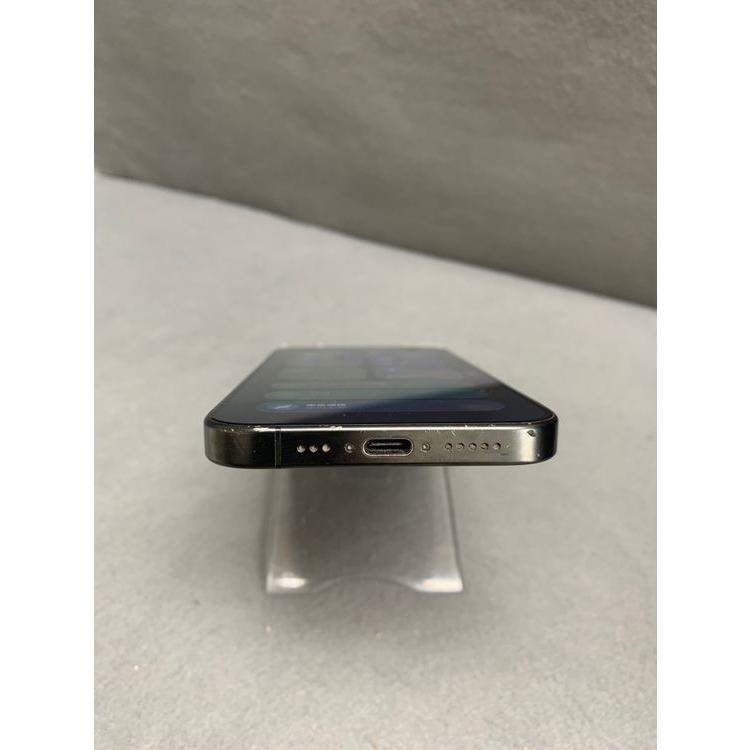 Apple 美品 国内版 SIMフリー iPhone15 Pro 128GB ブラックチタニウム