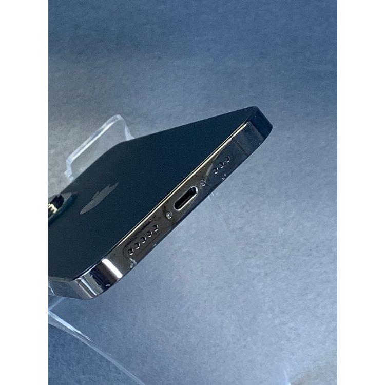 Apple 美品 国内版 SIMフリー iPhone13 Pro 256GB グラファイト色 : 翼