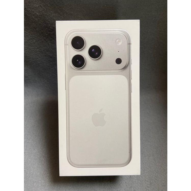 【新品未開封】iPhone 17 Pro 256GB 本体　シルバー Apple 新品未開封 Appleストア版 SIMフリー iPhone17 Pro 256GB