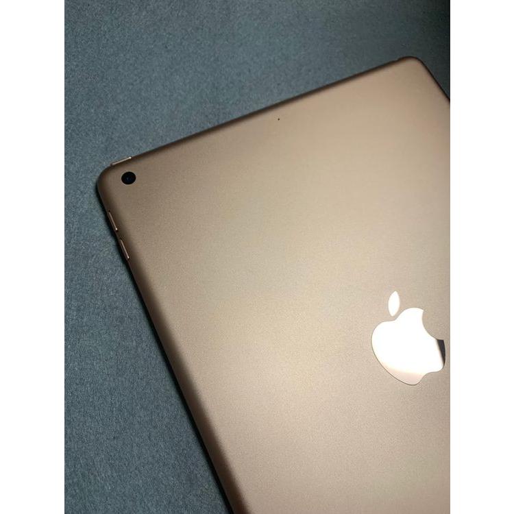 完動品iPad第7世代(A2197)本体128GBゴールド送料込8MF3V 超美品 iPad 第7世代 10.2インチ 128GB WiFi版 ゴールド色 : 翼