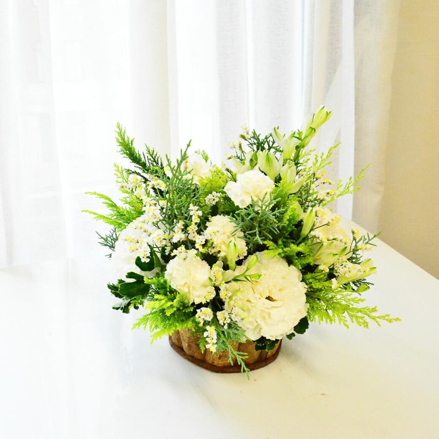 お盆 お供え あす着 花 生花 フラワー フラワーギフト 送料無料 アレンジメント お供 おくやみ お悔み お供花 ギフト 綺麗 仏前 リビング 白 土日発送 As019 Arne 通販 Yahoo ショッピング