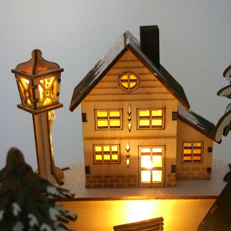 LEDファンタジークリスマスアドベントカレンダー 雑貨 置物 装飾 飾り かわいい 絶景 木製 小物 LEDライト 暖かい 北欧 おしゃれ 豪華 1Fの画像