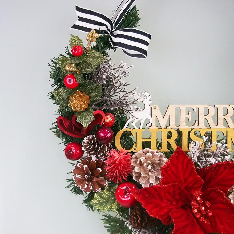 三日月リース⋆☪︎·̩͙‪⋆͛ ベル付き♪̆̈ 1点のみ 数年飾れるクリスマス三日月リース(プリザーブド） リース chloe