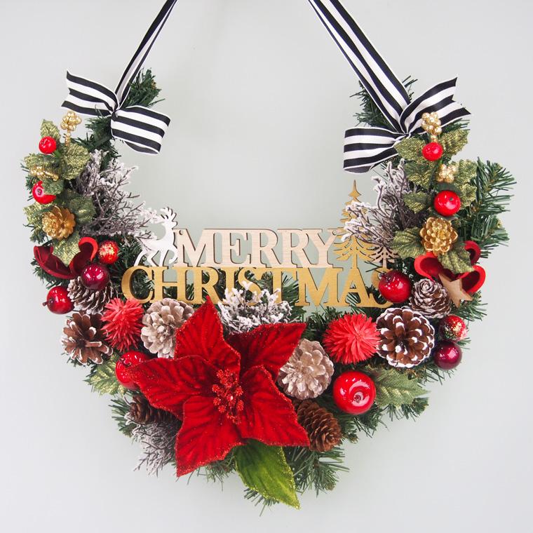 三日月リース⋆☪︎·̩͙‪⋆͛ ベル付き♪̆̈ 1点のみ 数年飾れるクリスマス三日月リース(プリザーブド） リース chloe