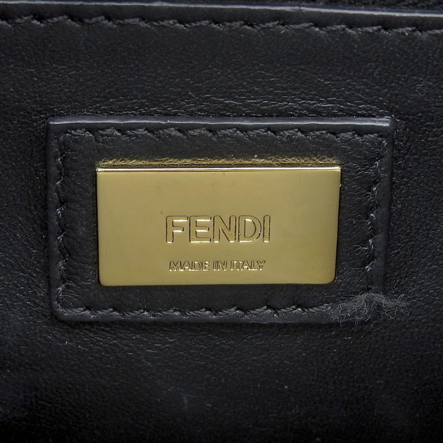 FENDI（フェンディ） 【中古】フェンディ ピーカブー ミニ ショルダー