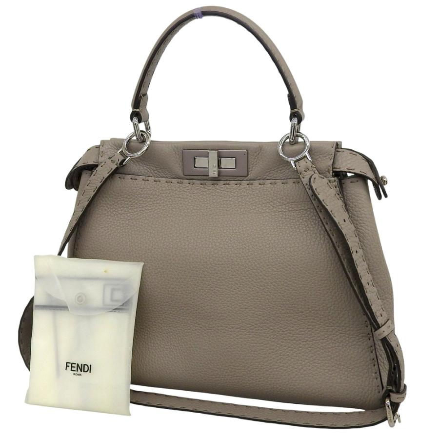 極美品✨FENDI フェンディ　ピーカブー　セレリア　レザー　折り財布　グレー FENDI（フェンディ） 【中古】フェンディ セレリア ピーカブー