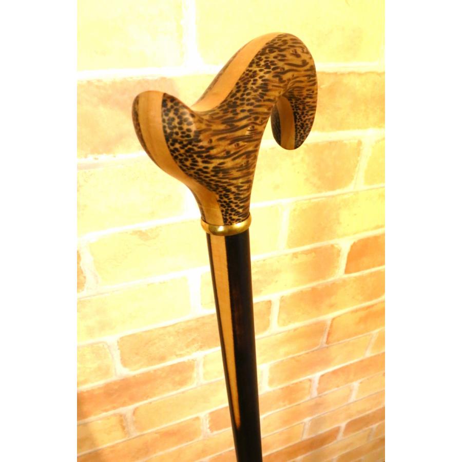 杖 つえ ステッキ おしゃれ 2色の木材を緻密にはめ込んだ美しさ 熟練