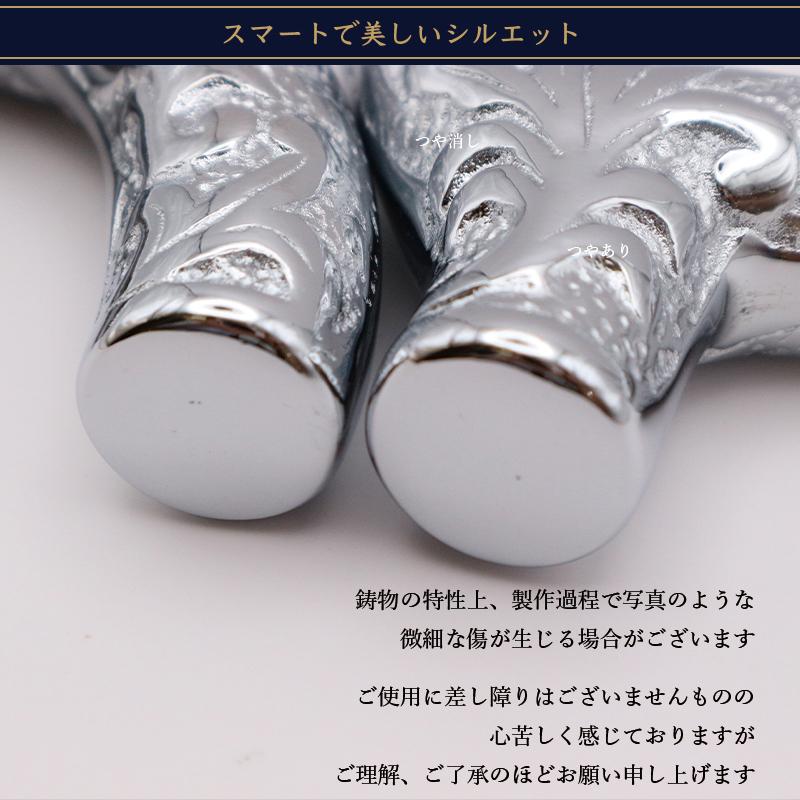 レビュー50件超☆4.88】繊細な浮き彫り加工のシルバーグリップ 高級感