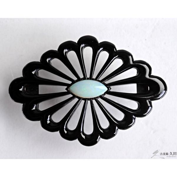 帯留 本鼈甲 べっ甲 菊菱紋透かし オパール 銀製金具付 和装小物  