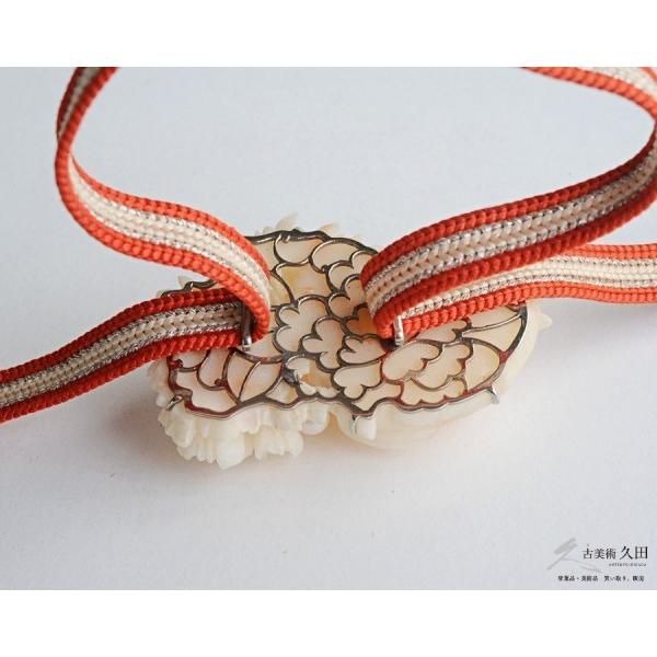白珊瑚 さんご 牡丹 花籠文 あこや真珠付 帯留 55×38mm 和装小物 