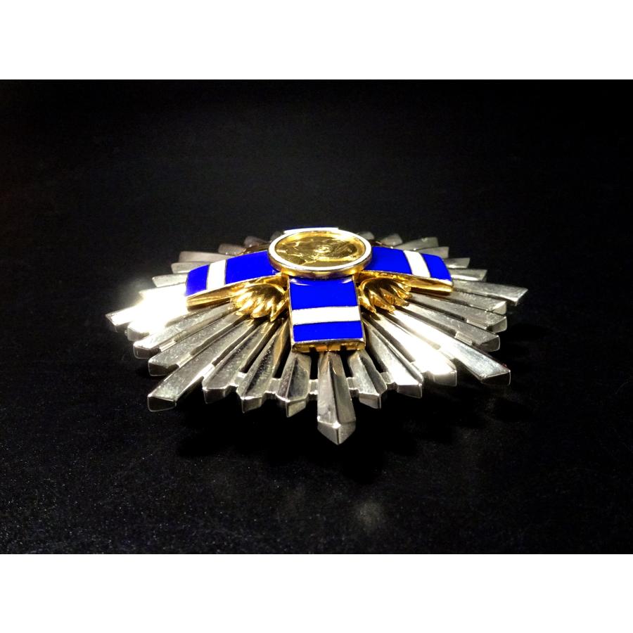 敬逢 至宝！ エルサドバドル共和国 国家勲章 ホセ・マティアス