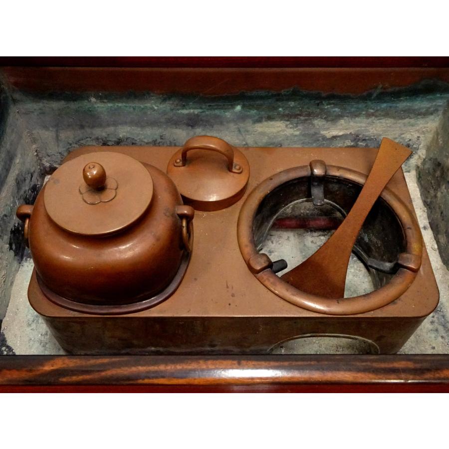 BE916 時代家具　欅製 玉杢　関東火鉢　縁黒柿　囲炉裏　２尺２寸 BE916 時代家具 欅製 玉杢 関東火鉢 縁黒柿 囲炉裏 2尺2寸 【公式通販】