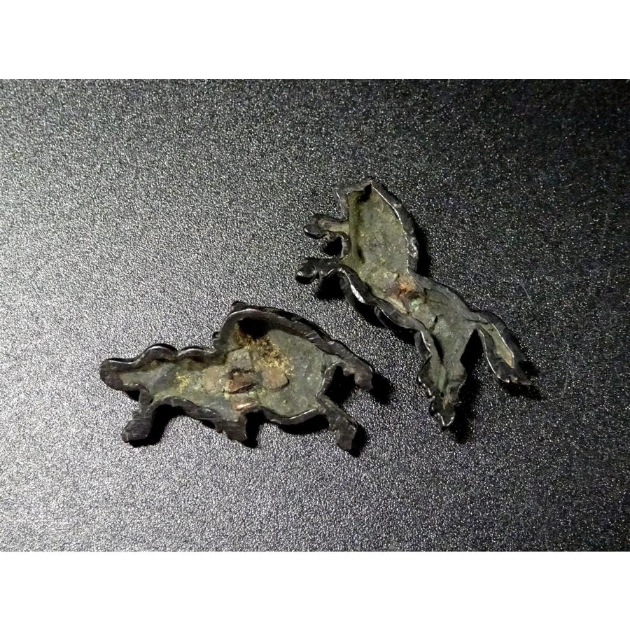 金工秀正造銅製騎馬武者像、超細密彫り、時代物！本日限定最終値下げ！ 敬逢 秀逸 刀装具 跳ね馬図目貫 無銘 赤銅地 容彫 金象嵌色絵 極上細密