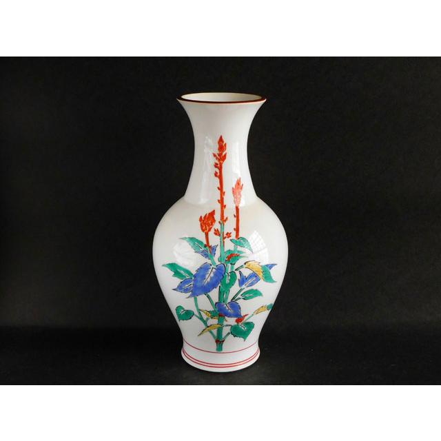 花瓶　濁手　13代　酒井田柿右衛門 十四代 酒井田 柿右衛門 作『濁手花器』 買取価格相場｜骨董品