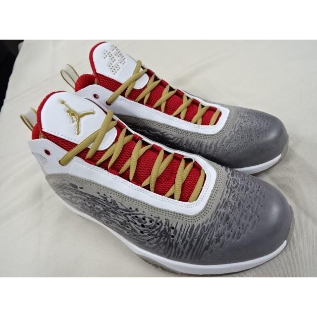 NIKE ナイキ エアジョーダン 2011 イヤーオブザラビット AIR NIKE ナイキ エアジョーダン 2011 イヤーオブザラビット AIR