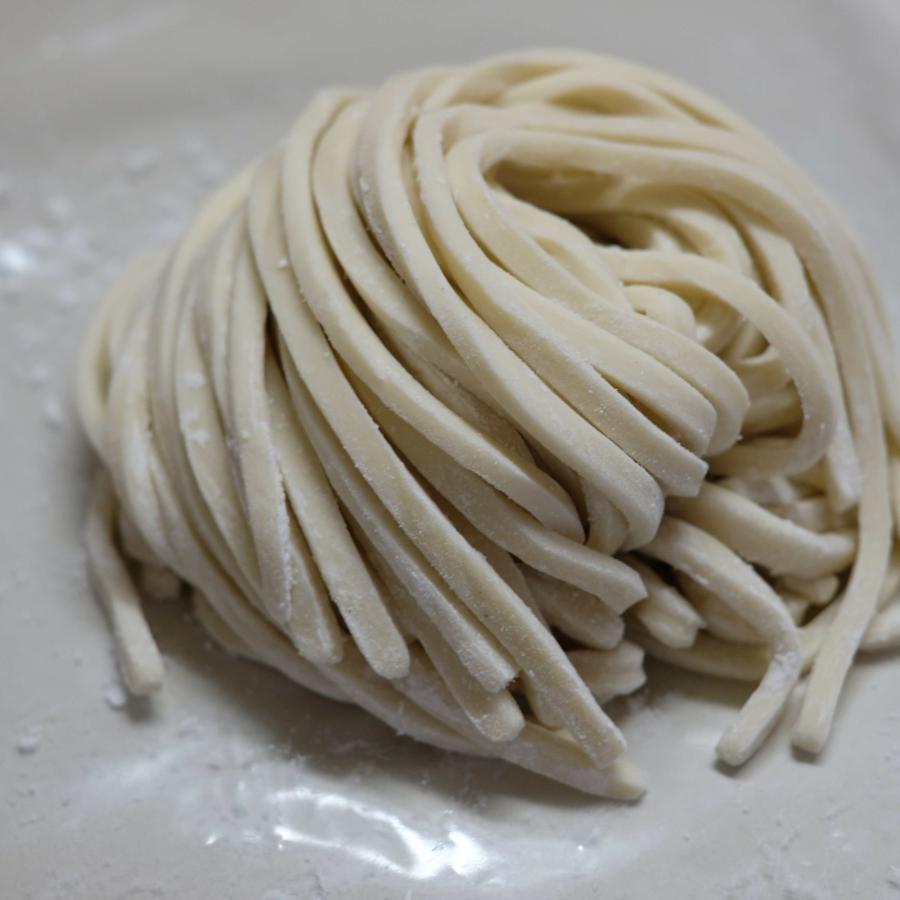 前田食品 業務用 農林61号 20kg 小麦粉 国産 うどん 手打ちうどん粉